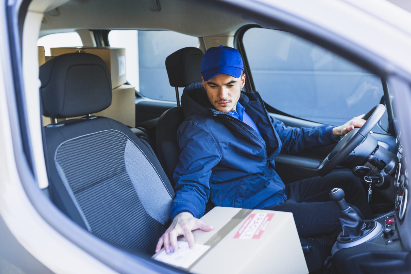 Discover the best Chicago courier services and their benefits